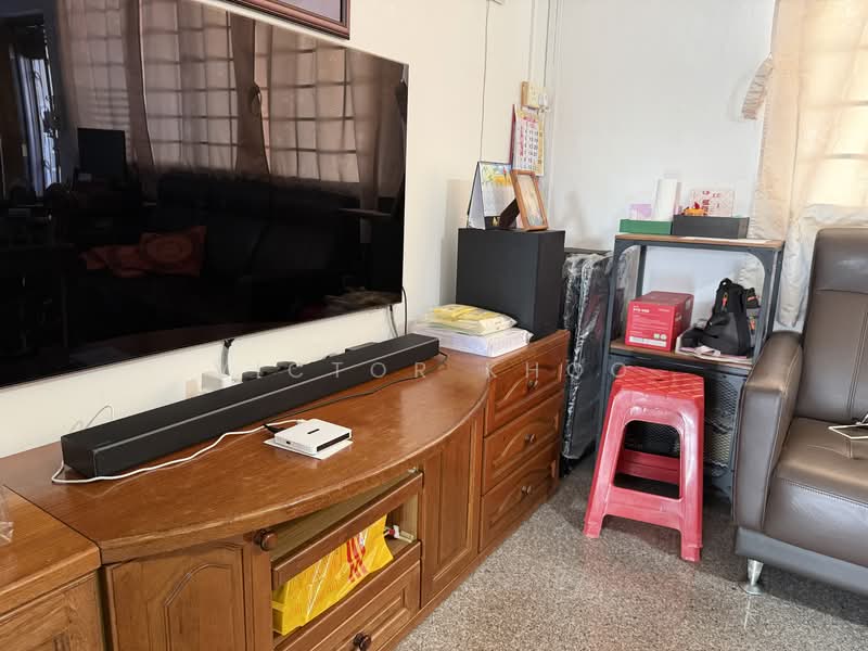 169 Bedok South Avenue 3, 169 Bedok South Avenue 3, 3 Bedrooms, 904 sqft, HDB Flat For Rent, by Victor Khoo, 500153043 - Living Room - PropertyGuru.com.sg