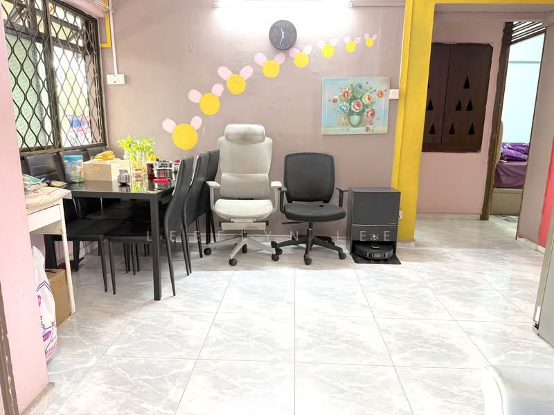352 Kang Ching Road, 352 Kang Ching Road, 3 Bedrooms, 1,087 sqft, HDB Flat For Sale, by Leeflyn Lee, 500153044 - Dining Room - PropertyGuru.com.sg