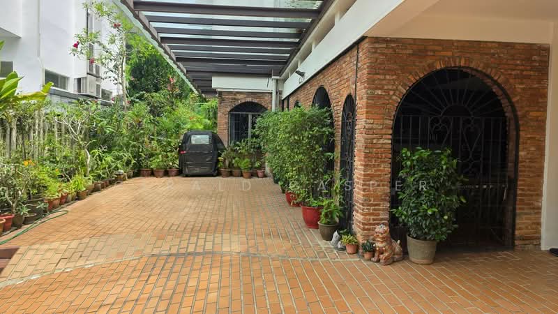 Greenbank Park, Greenbank Park, 6 Bedrooms, 6,600 sqft, Bungalow House For Sale, by Gerald Gasper, 500153050 - PropertyGuru.com.sg