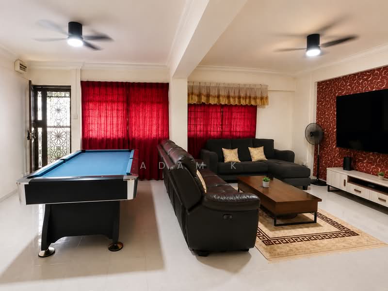 421 Woodlands Street 41, 421 Woodlands Street 41, 3 Bedrooms, 1,076 sqft, HDB Flat For Sale, by Adam K, 500153052 - Living Room - PropertyGuru.com.sg