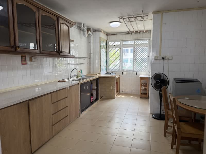 101 Simei Street 1, 101 Simei Street 1, 3 Bedrooms, 1,119 sqft, HDB Flat For Sale, by Chloe Chua, 500153054 - Kitchen - PropertyGuru.com.sg