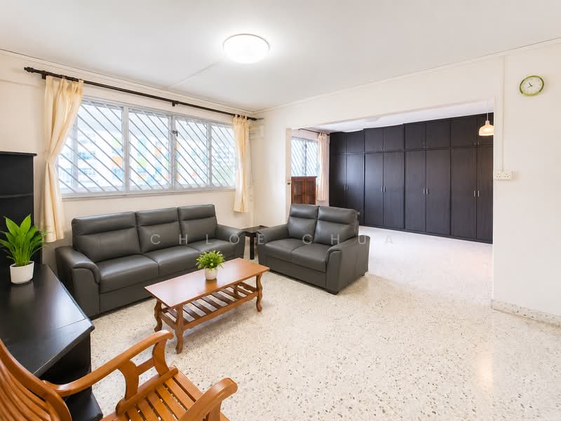 101 Simei Street 1, 101 Simei Street 1, 3 Bedrooms, 1,119 sqft, HDB Flat For Sale, by Chloe Chua, 500153054 - Living Room - PropertyGuru.com.sg