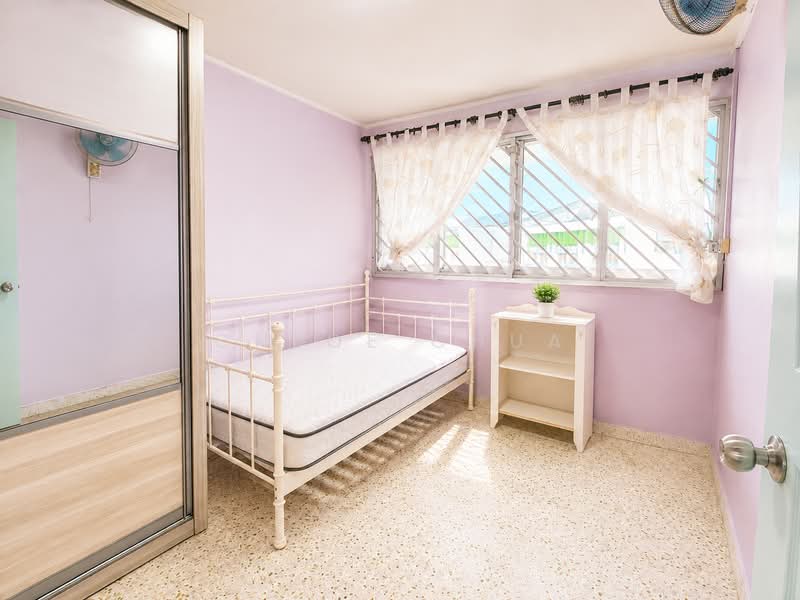 101 Simei Street 1, 101 Simei Street 1, 3 Bedrooms, 1,119 sqft, HDB Flat For Sale, by Chloe Chua, 500153054 - Bedroom - PropertyGuru.com.sg