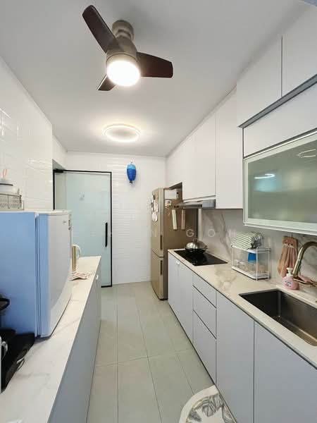 650 Ang Mo Kio Street 61, 650 Ang Mo Kio Street 61, 2 Bedrooms, 721 sqft, HDB Flat For Sale, by Ethan Goh, 500153061 - Kitchen - PropertyGuru.com.sg