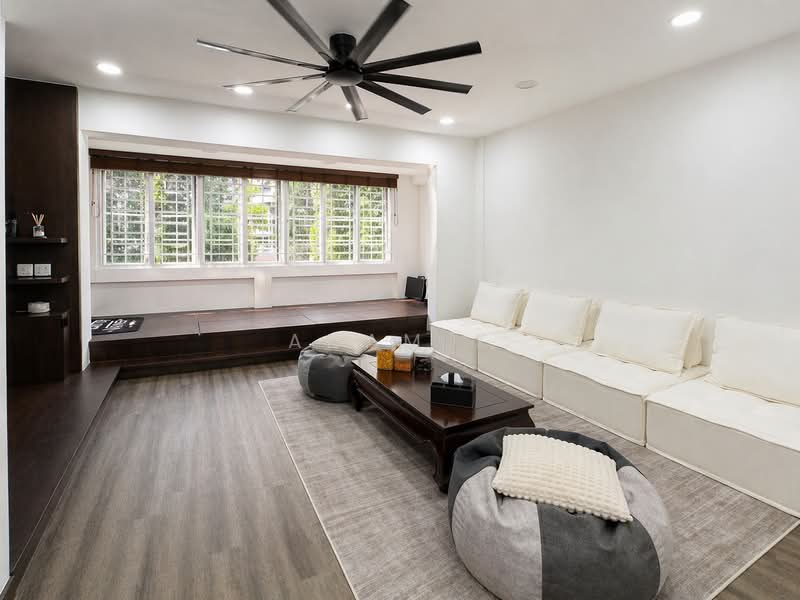 405 Jurong West Street 42, 405 Jurong West Street 42, 4 Bedrooms, 1,711 sqft, HDB Flat For Sale, by Adam K, 500153063 - Living Room - PropertyGuru.com.sg