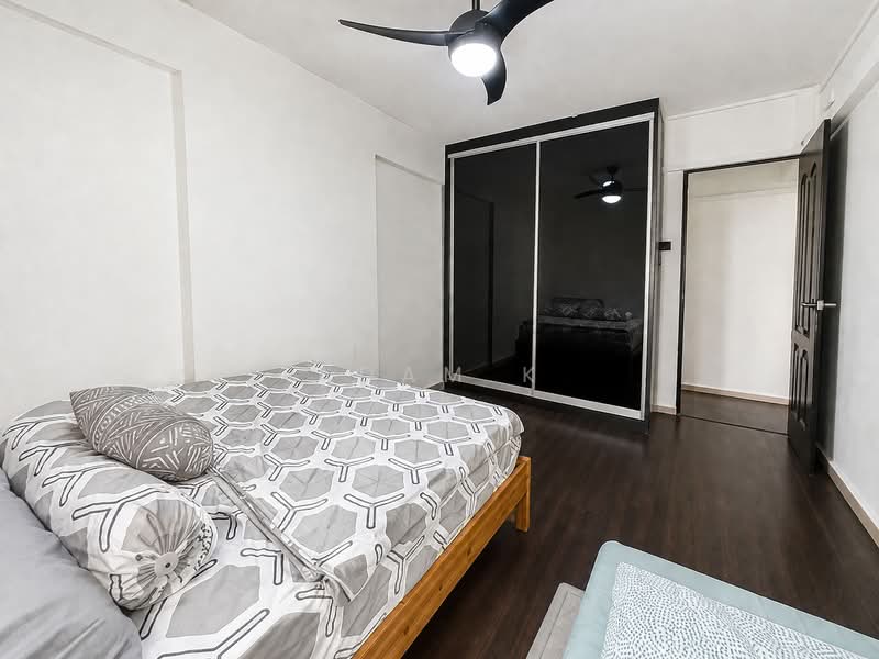 405 Jurong West Street 42, 405 Jurong West Street 42, 4 Bedrooms, 1,711 sqft, HDB Flat For Sale, by Adam K, 500153063 - Bedroom - PropertyGuru.com.sg