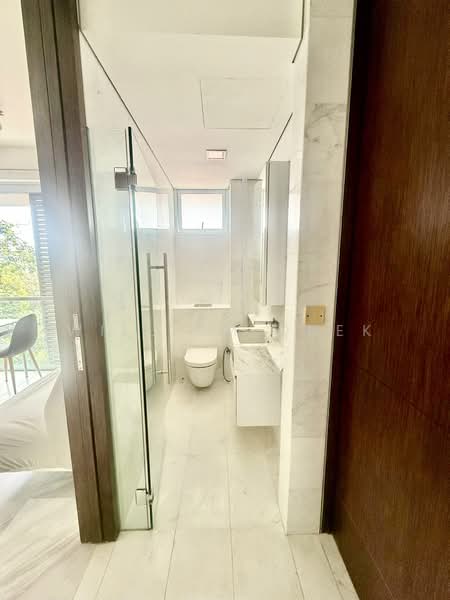 Park Residences Kovan, 831 Upper Serangoon Road, 1 Bedroom, 323 sqft, Condominium For Rent, by William Quek, 500153074 - Bathroom - PropertyGuru.com.sg
