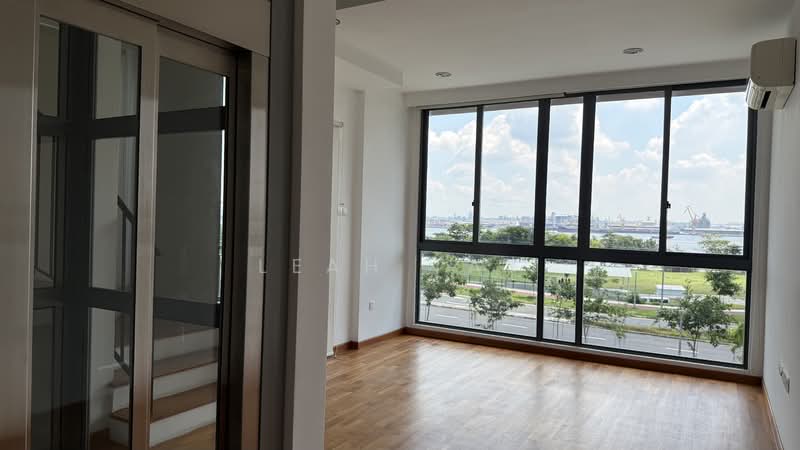 Ponggol Twenty Fourth Avenue, Ponggol Twenty Fourth Avenue, 6 Bedrooms, 4,500 sqft, Detached House For Sale, by Leah Tay, 500153078 - Living Room - PropertyGuru.com.sg