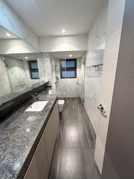 Heeton Park, Thong Soon Green, Room Rental, 300 sqft, Terraced House For Rent, by Yeong Wei Jian, 500153083 - Renovated Bathroom - PropertyGuru.com.sg