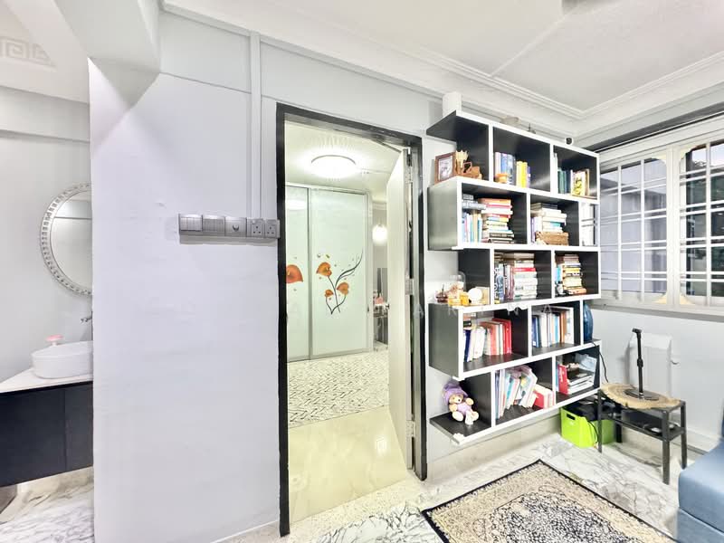 413 Bedok North Avenue 2, 413 Bedok North Avenue 2, 3 Bedrooms, 1,280 sqft, HDB Flat For Sale, by Noonal Farina, 500153089 - Interior - PropertyGuru.com.sg