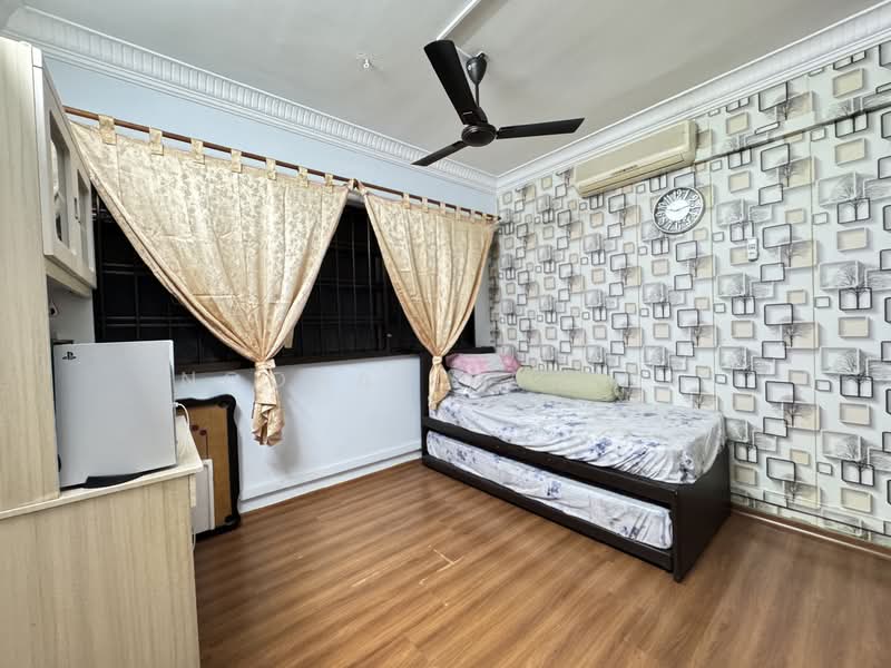 444 Choa Chu Kang Avenue 4, 444 Choa Chu Kang Avenue 4, 3 Bedrooms, 1,065 sqft, HDB Flat For Sale, by Noonal Farina, 500153091 - Bedroom - PropertyGuru.com.sg