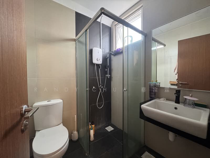 Parc Elegance, 15 Telok Kurau Road, 2 Bedrooms, 1,367 sqft, Condominium For Sale, by Randy Chua 蔡宗霖, 500153095 - Bathroom - PropertyGuru.com.sg