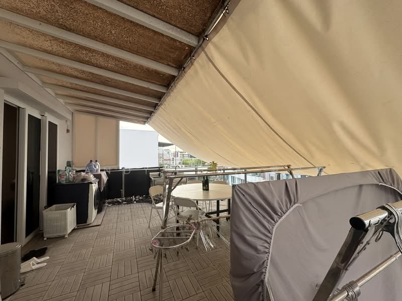 Parc Elegance, 15 Telok Kurau Road, 2 Bedrooms, 1,367 sqft, Condominium For Sale, by Randy Chua 蔡宗霖, 500153095 - Balcony - PropertyGuru.com.sg
