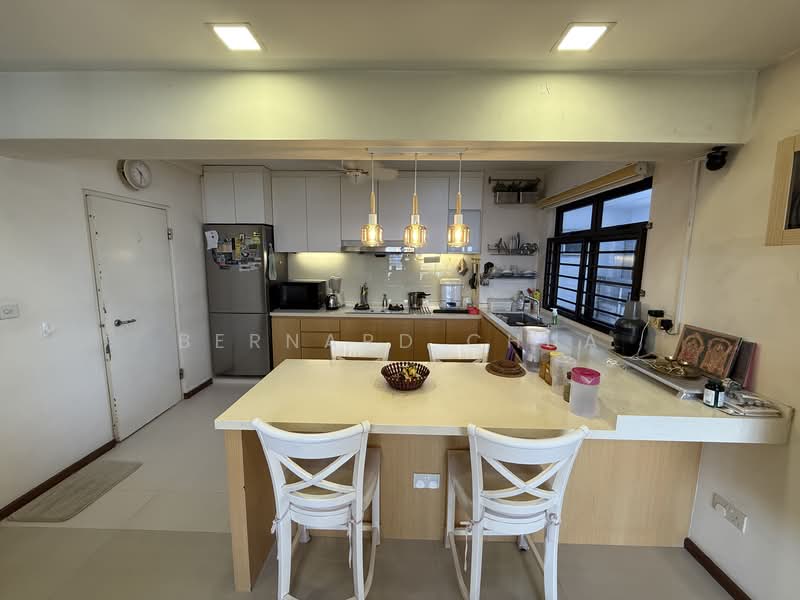 91 Tanglin Halt Road, 91 Tanglin Halt Road, 3 Bedrooms, 915 sqft, HDB Flat For Rent, by Bernard Chua, 500153101 - Kitchen - PropertyGuru.com.sg