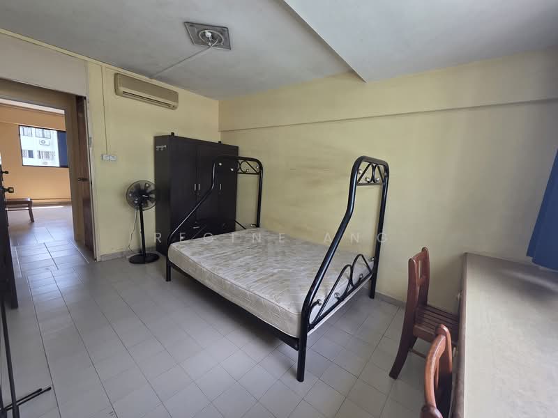 262 Yishun Street 22, 262 Yishun Street 22, 3 Bedrooms, 1,119 sqft, HDB Flat For Sale, by Regine Ang, 500153105 - PropertyGuru.com.sg