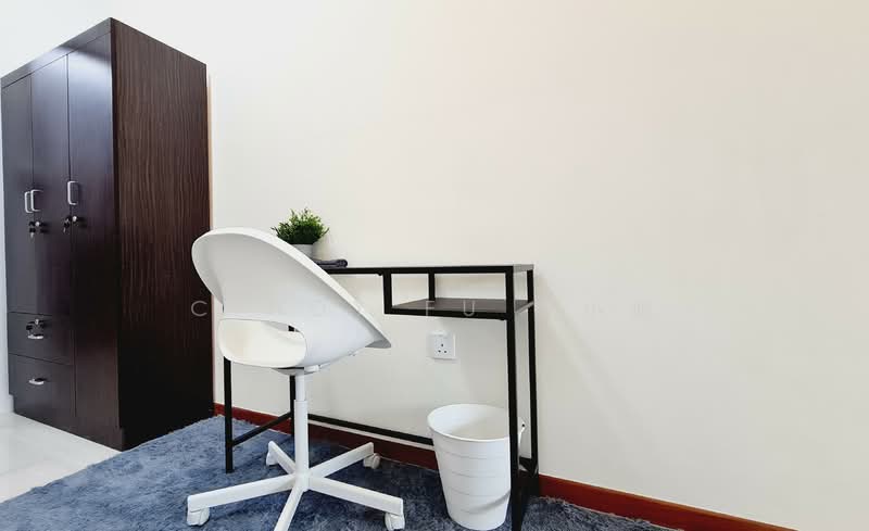 Cheap Bedroom @ Simei MRT, , Room Rental, 110 sqft, Condominium For Rent, by Cindy Fu 付小姐, 500153110 - PropertyGuru.com.sg