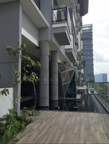 J Gateway, 2 Gateway Drive, 3 Bedrooms, 969 sqft, Condominium For Rent, by Michelle Lim, 500153111 - Exterior - PropertyGuru.com.sg