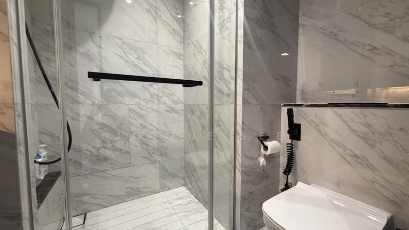 The Landmark, 173 Chin Swee Road, 2 Bedrooms, 678 sqft, Condominium For Rent, by Jolene See, 500153116 - Bathroom - PropertyGuru.com.sg