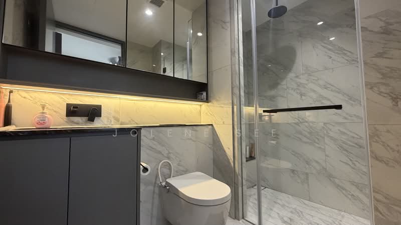 The Landmark, 173 Chin Swee Road, 2 Bedrooms, 678 sqft, Condominium For Rent, by Jolene See, 500153116 - Bathroom - PropertyGuru.com.sg