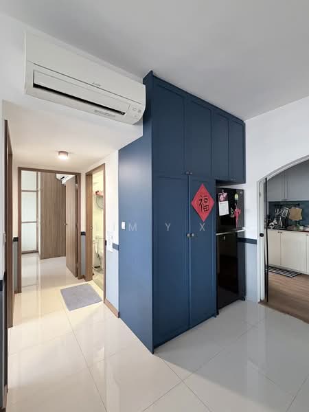 467B Bukit Batok West Avenue 9, 467B Bukit Batok West Avenue 9, 3 Bedrooms, 1,001 sqft, HDB Flat For Sale, by Lim Y X, 500153128 - Corridor - PropertyGuru.com.sg