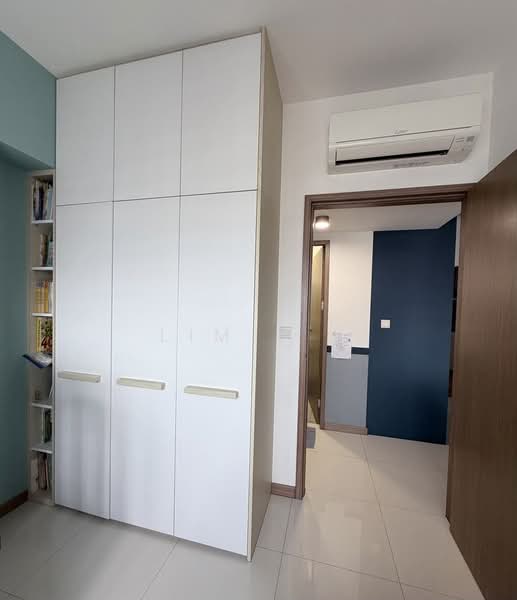 467B Bukit Batok West Avenue 9, 467B Bukit Batok West Avenue 9, 3 Bedrooms, 1,001 sqft, HDB Flat For Sale, by Lim Y X, 500153128 - Corridor - PropertyGuru.com.sg