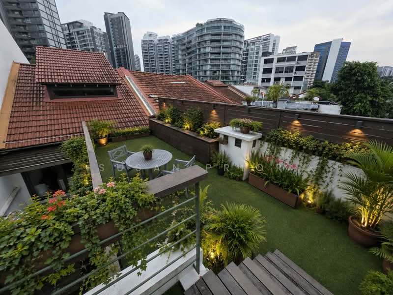 Emerald Hill Luxury 3+1/ Roof Terrace, Emerald Hill Road, 4 Bedrooms, 2,600 sqft, Conservation House For Sale, by Susan Prior, 500153130 - PropertyGuru.com.sg