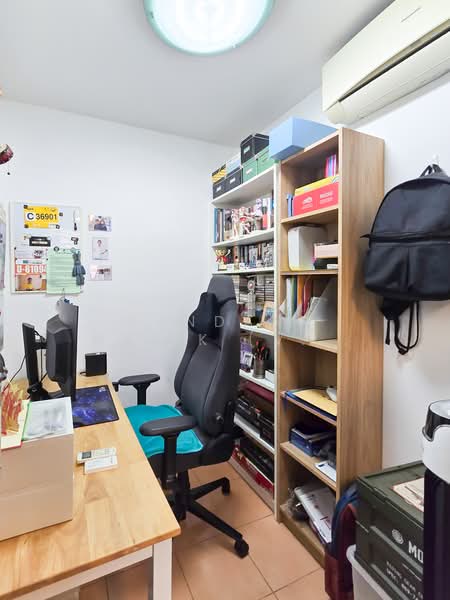 Pebble Bay, 130 Tanjong Rhu Road, 2 Bedrooms, 1,367 sqft, Condominium For Sale, by Vandana Malik (Vanda), 500153139 - Study / Helper room - PropertyGuru.com.sg