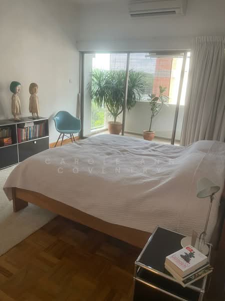 Woollerton Park, 3 Woollerton Park, 4 Bedrooms, 2,800 sqft, Apartment For Rent, by Carole Ann Coventry, 500153155 - Bedroom - PropertyGuru.com.sg
