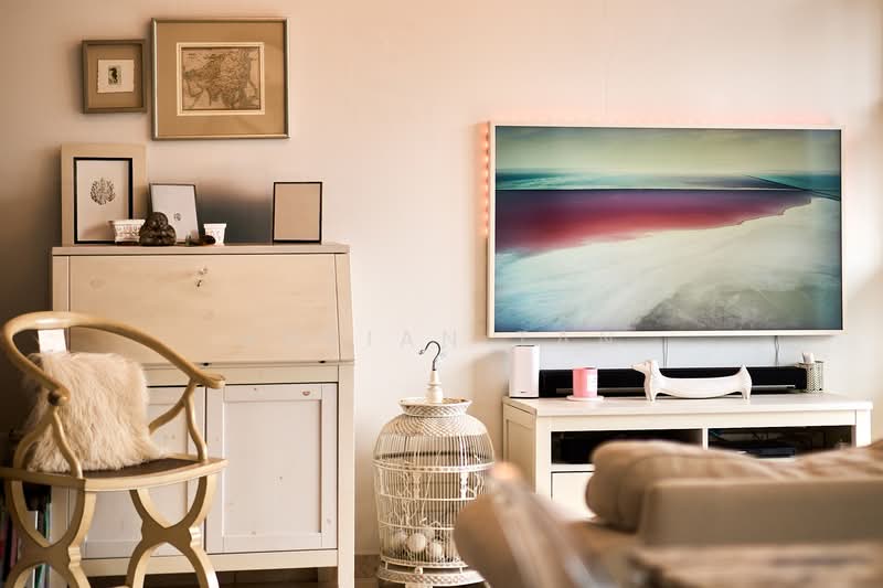 One Tree Hill Residence, 1A One Tree Hill, 3 Bedrooms, 1,227 sqft, Condominium For Sale, by Adrian Tan, 500153170 - Living Room - PropertyGuru.com.sg