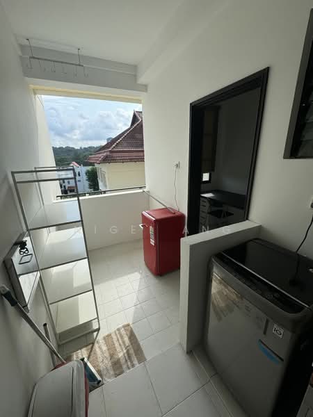 Kentview Park, 87 Pasir Panjang Hill, 3 Bedrooms, 1,313 sqft, Condominium For Sale, by Nigel Ang, 500153176 - Balcony - PropertyGuru.com.sg