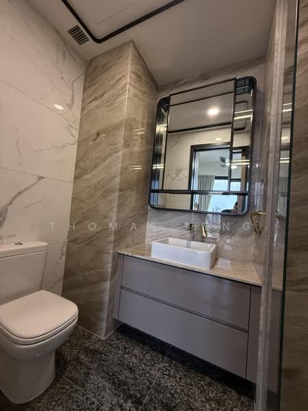 Perfect Ten, 323 Bukit Timah Road, 2 Bedrooms, 753 sqft, Condominium For Sale, by Thomas Tong, 500153202 - Bathroom - PropertyGuru.com.sg