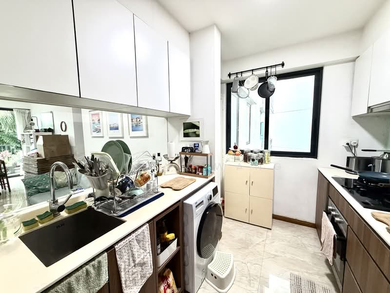 Kingsford Waterbay, 80 Upper Serangoon View, 4 Bedrooms, 1,216 sqft, Condominium For Rent, by Vivian Wang, 500153205 - Kitchen - PropertyGuru.com.sg