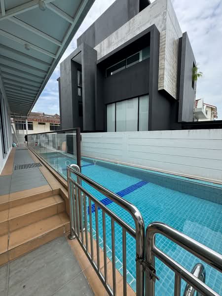 Robey crescent, Robey Crescent, 6 Bedrooms, 4,312 sqft, Semi-Detached House For Sale, by Joey Kuok, 500153219 - Exterior - PropertyGuru.com.sg