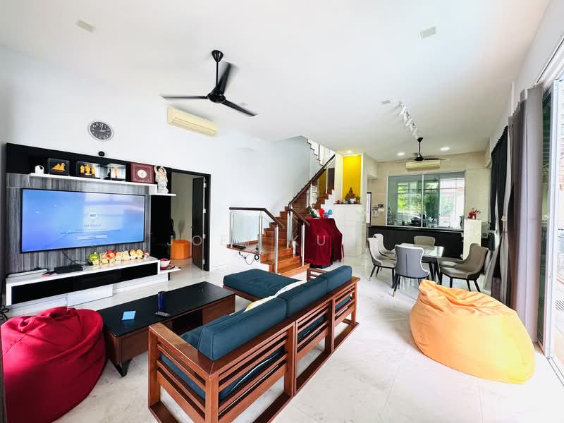 Robey crescent, Robey Crescent, 6 Bedrooms, 4,312 sqft, Semi-Detached House For Sale, by Joey Kuok, 500153219 - Living Room - PropertyGuru.com.sg