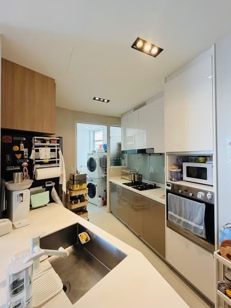 d'Leedon (Former Farrer Court), 3 Leedon Heights, 3 Bedrooms, 1,507 sqft, Condominium For Sale, by Sybil Yap, 500153220 - Kitchen - PropertyGuru.com.sg