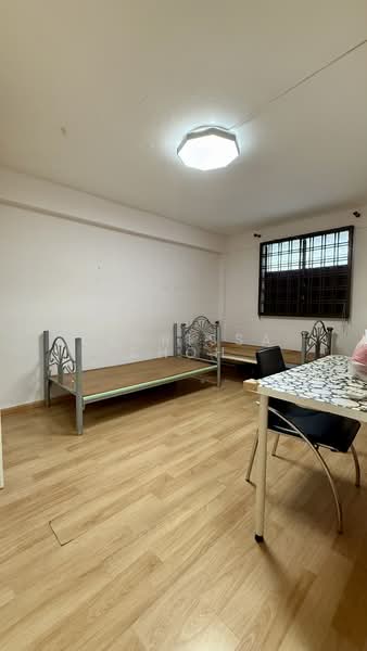 82 Commonwealth Close, 82 Commonwealth Close, 2 Bedrooms, 646 sqft, HDB Flat For Sale, by Clarissa Choh, 500153236 - PropertyGuru.com.sg