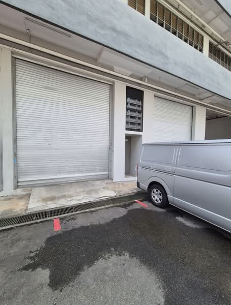 ground floor 5.4m ceiling with waterpoint!, 4-5min walk to aljunied mrt station!, 1,658 sqft, Light Industrial (B1) For Rent, by Joel Yong, 500153239 - CommercialGuru.com.sg