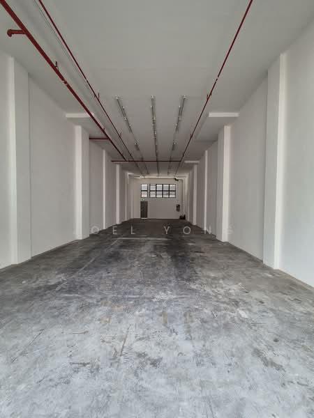 ground floor 5.4m ceiling with waterpoint!, 4-5min walk to aljunied mrt station!, 1,658 sqft, Light Industrial (B1) For Rent, by Joel Yong, 500153239 - CommercialGuru.com.sg