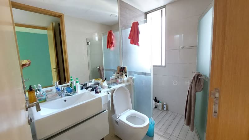 Terrasse, 29 Terrasse Lane, 3 Bedrooms, 1,152 sqft, Condominium For Sale, by Catherine Loh, 500153240 - Bathroom - PropertyGuru.com.sg