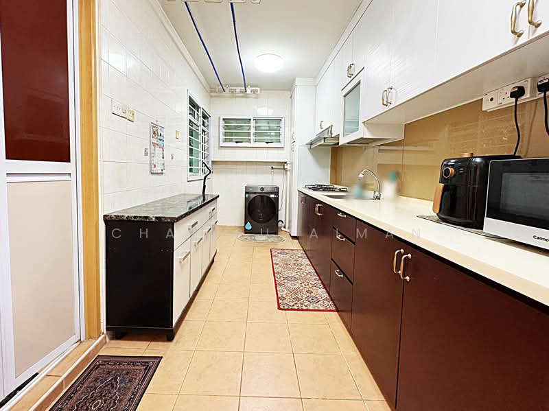 176D Edgefield Plains, 176D Edgefield Plains, 3 Bedrooms, 936 sqft, HDB Flat For Sale, by Chal Sulaiman, 500153253 - Kitchen - PropertyGuru.com.sg
