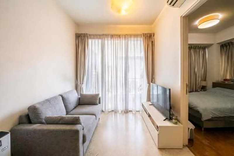 CHEAP D9 | Under $1M | Sell Below Valuation | 1KM ACS | Walk to Newton MRT, , 1 Bedroom, 463 sqft, Apartment For Sale, by Jia Qi, 500153256 - Living Room - PropertyGuru.com.sg