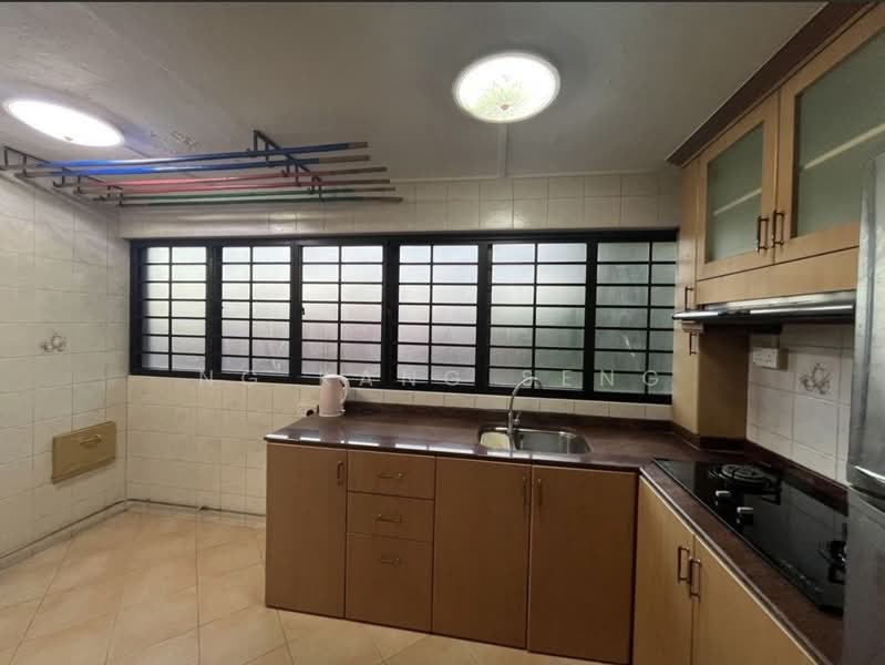 6 Farrer Road, 6 Farrer Road, 3 Bedrooms, 980 sqft, HDB Flat For Rent, by Ng Kang Seng, 500153258 - Kitchen - PropertyGuru.com.sg