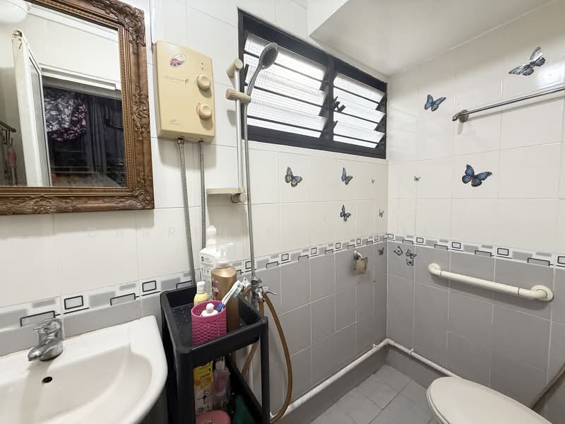 510 Ang Mo Kio Avenue 8, 510 Ang Mo Kio Avenue 8, 1 Bedroom, 474 sqft, HDB Flat For Sale, by Darren Koh Chun Hong, 500153267 - Bathroom - PropertyGuru.com.sg