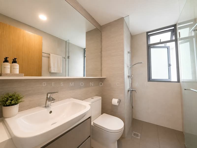 The Glades, 20 Bedok Rise, 3 Bedrooms, 840 sqft, Condominium For Rent, by Desmond Chan, 500153280 - Bathroom - PropertyGuru.com.sg