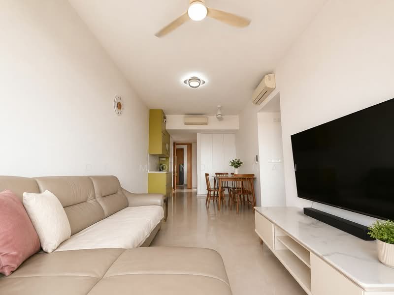 The Glades, 20 Bedok Rise, 3 Bedrooms, 840 sqft, Condominium For Rent, by Desmond Chan, 500153280 - Living Room - PropertyGuru.com.sg