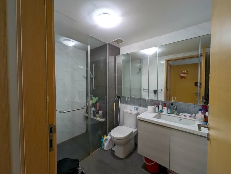 The Rainforest, 331 Choa Chu Kang Avenue 3, 3 Bedrooms, 947 sqft, Executive Condominium For Rent, by Silas Tan 陈敬良, 500153281 - Bathroom - PropertyGuru.com.sg