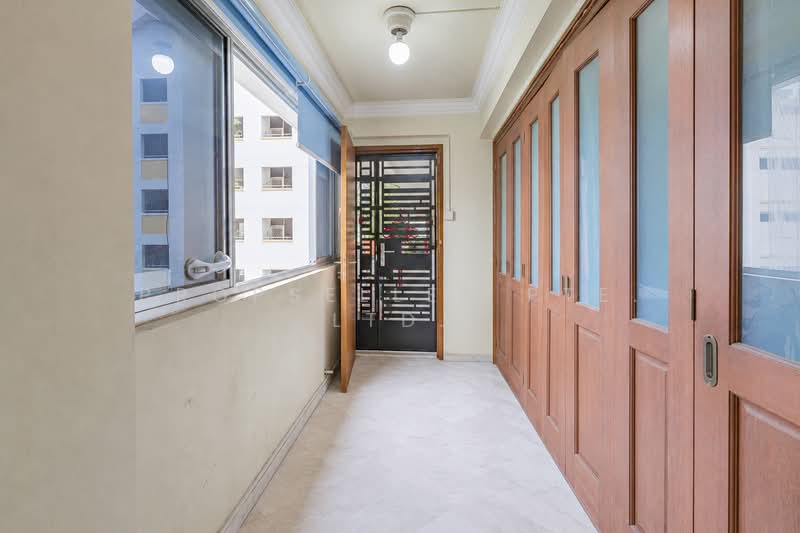 858 Woodlands Street 83, 858 Woodlands Street 83, 3 Bedrooms, 1,302 sqft, HDB Flat For Sale, by Warren Chan, 500153283 - Entrance - PropertyGuru.com.sg