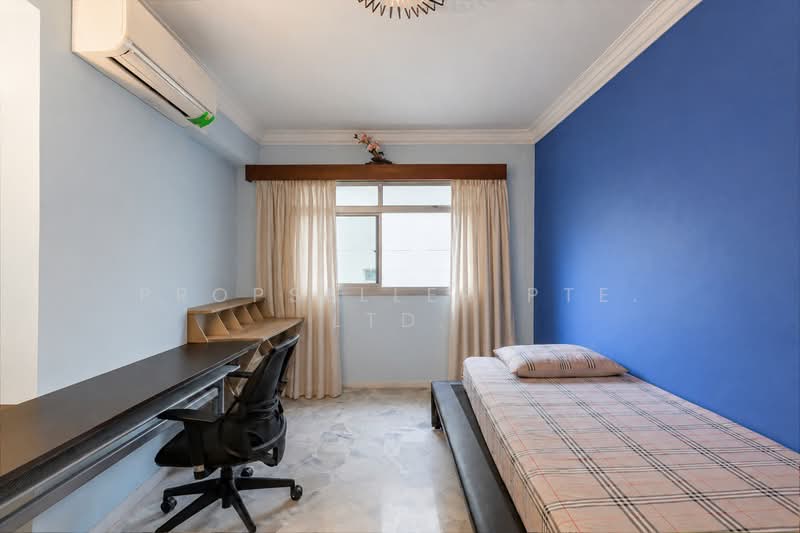 858 Woodlands Street 83, 858 Woodlands Street 83, 3 Bedrooms, 1,302 sqft, HDB Flat For Sale, by Warren Chan, 500153283 - Bedroom - PropertyGuru.com.sg