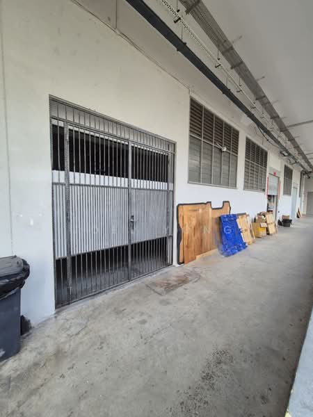 pallet friendly unit with aircons & waterpoint!, 4-5min walk to aljunied mrt station! (fitted unit)!, 1,716 sqft, Light Industrial (B1) For Rent, by Joel Yong, 500153284 - CommercialGuru.com.sg