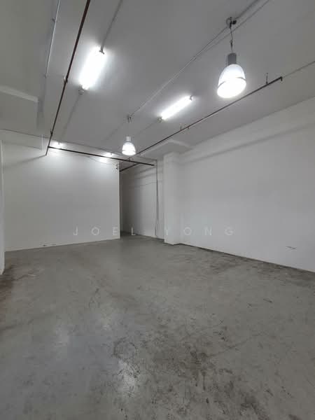 pallet friendly unit with aircons & waterpoint!, 4-5min walk to aljunied mrt station! (fitted unit)!, 1,716 sqft, Light Industrial (B1) For Rent, by Joel Yong, 500153284 - CommercialGuru.com.sg
